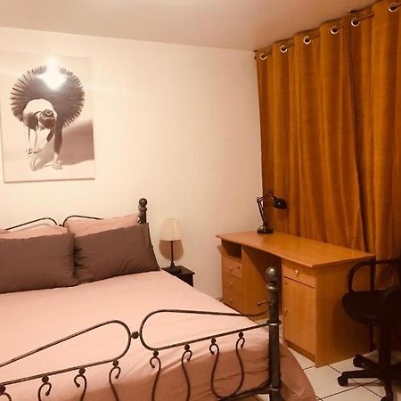 Maison De Longde - Chambre Villejuif Bagian luar foto
