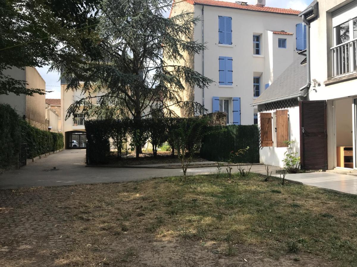 Maison De Longde - Chambre Villejuif Bagian luar foto