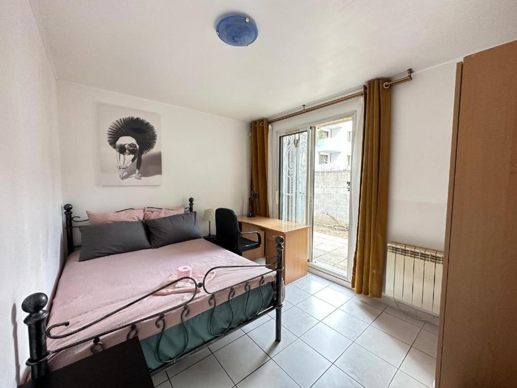 Maison De Longde - Chambre Villejuif Bagian luar foto